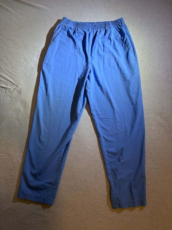 Levi's Pants - Levi's Travelers Vintage High-Waisted Elastic Waist Pull-On Tapered Pants